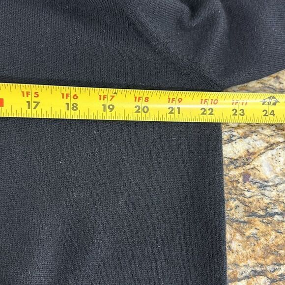 Brooks Brothers Extra Fine Merino Wool Black V-neck Pullover Sweater Size XL - Picture 9 of 10